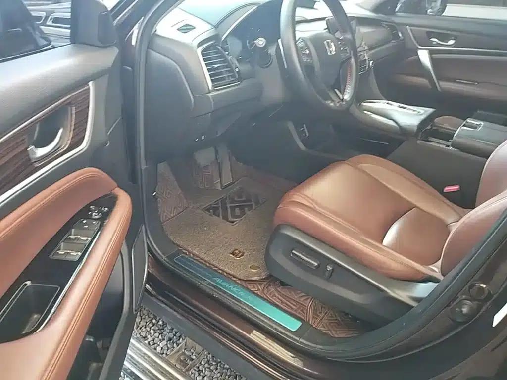 2017 Honda Avancier 370TURBO 4WD Premium Edition — миниатюра 16