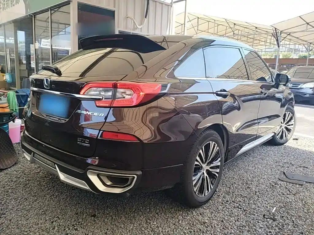 2017 Honda Avancier 370TURBO 4WD Premium Edition — миниатюра 7