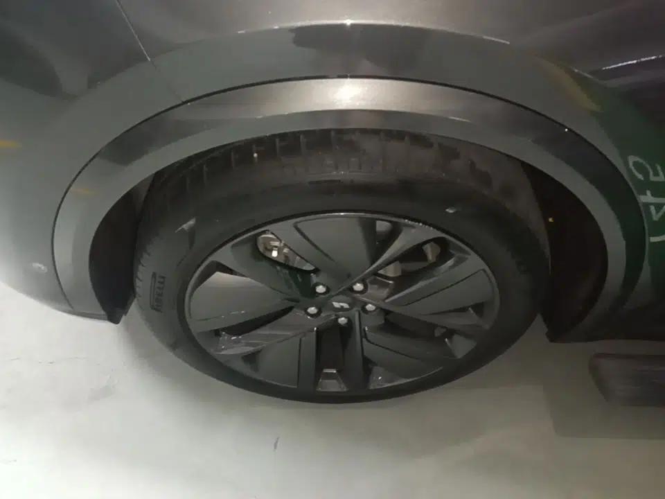 Li Auto L9 2022 Max model — миниатюра 10