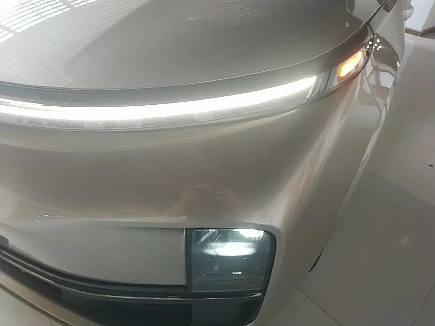 Li Auto L9 2022 Max model — миниатюра 8