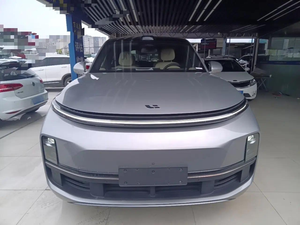 Li Auto L9 2022 Max model — миниатюра 2