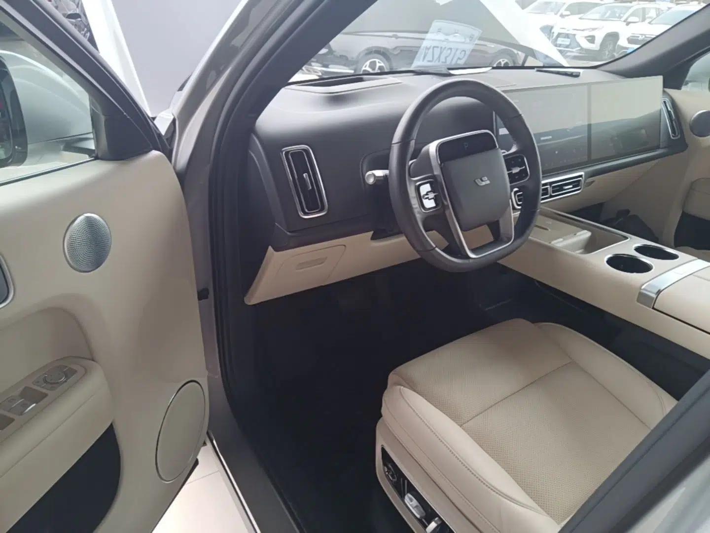 Li Auto L9 2022 Max model — миниатюра 23
