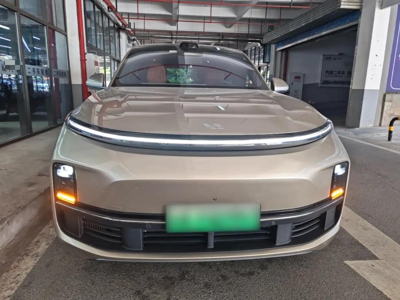 Li Auto L9 2022 Max model — миниатюра 2