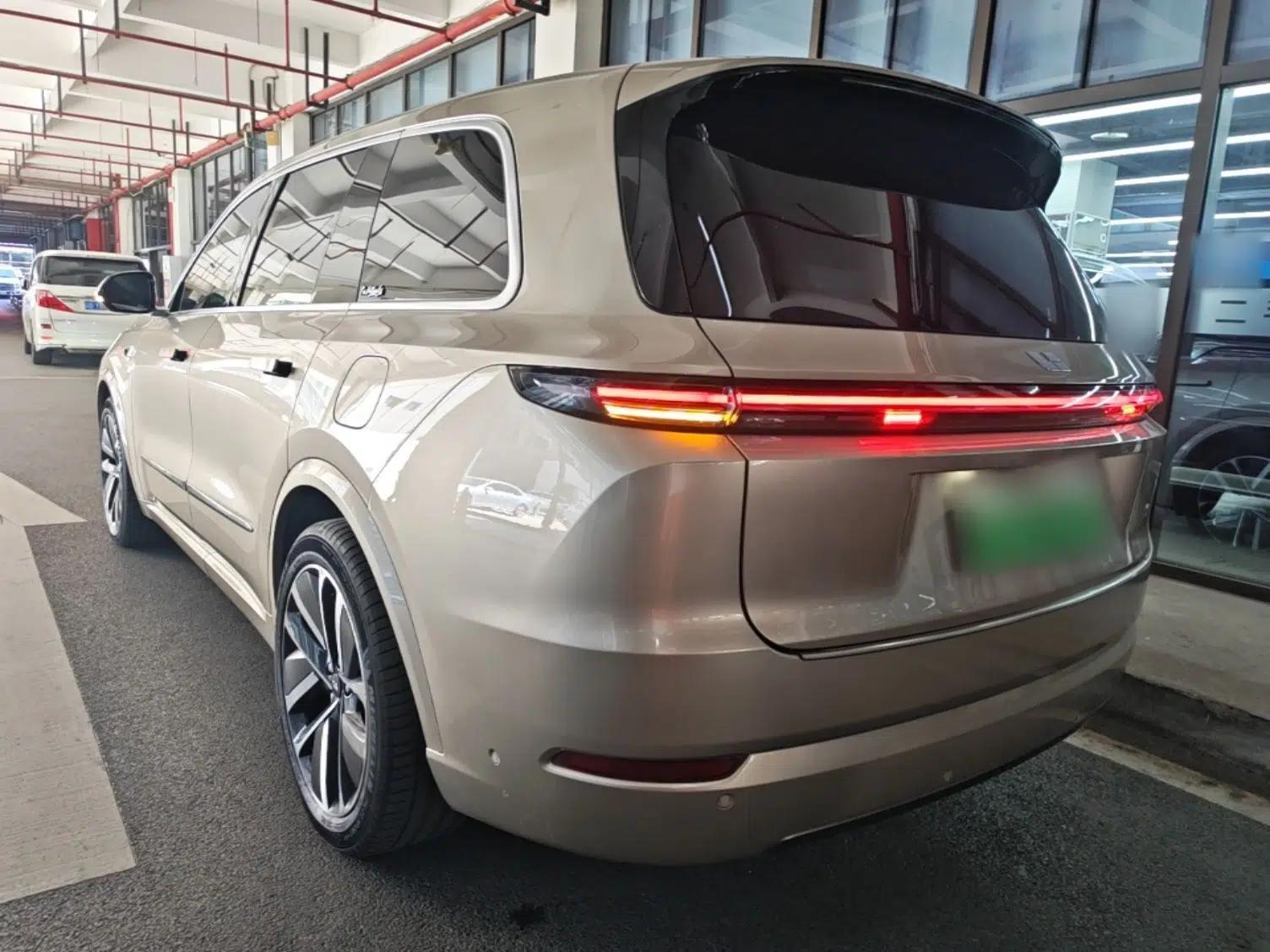Li Auto L9 2022 Max model — миниатюра 4