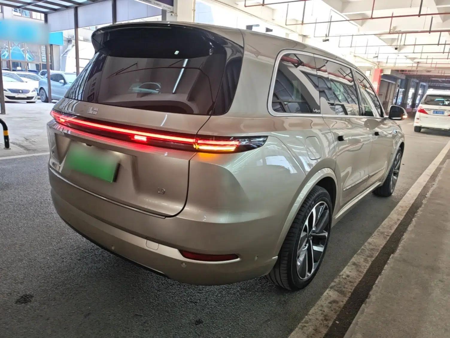 Li Auto L9 2022 Max model — миниатюра 6