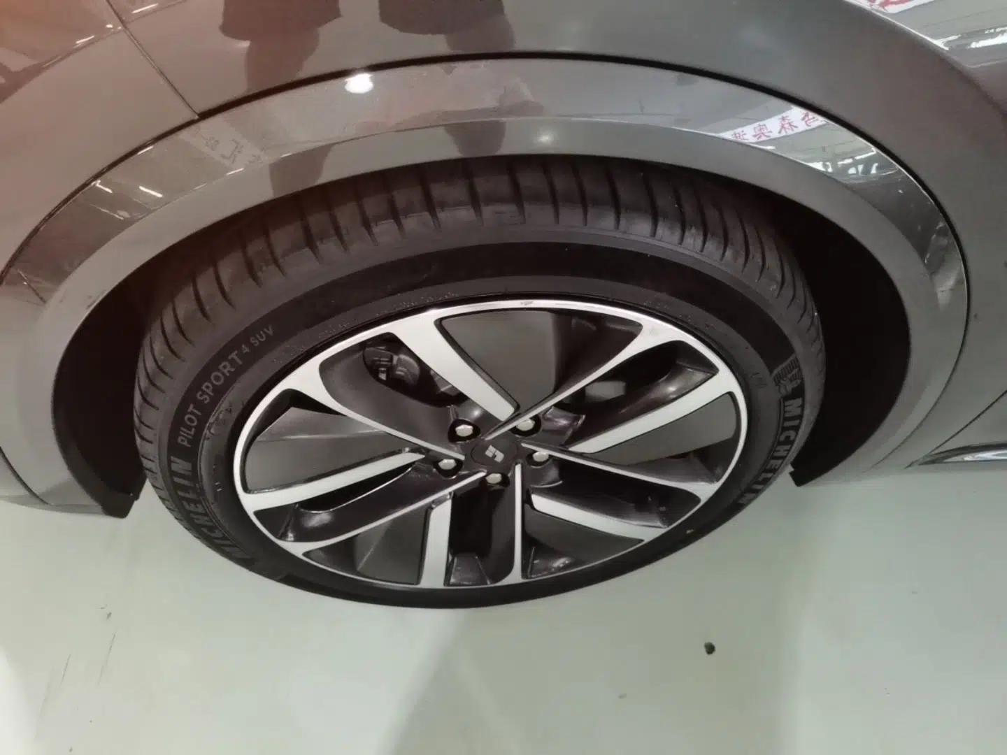 Li Auto L9 2022 Max model — миниатюра 15