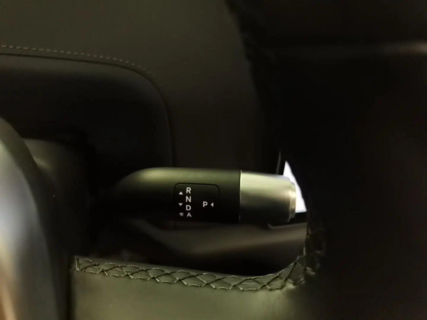 Li Auto L9 2022 Max model — миниатюра 16