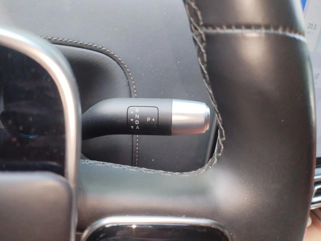 Li Auto L9 2022 Max model — миниатюра 14