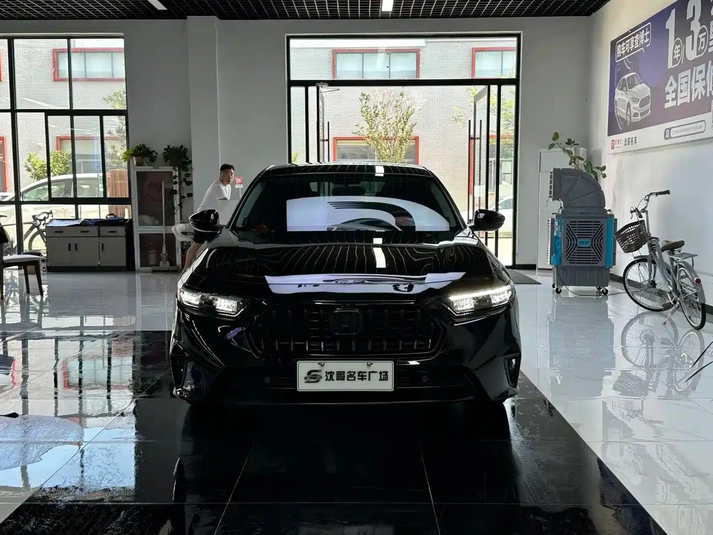 2025 Inspire 260TURBO Elegant Edition — миниатюра 2
