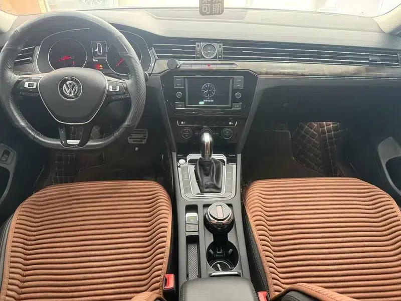 2017 Volkswagen Passat 330TSI DSG Comfort — миниатюра 8