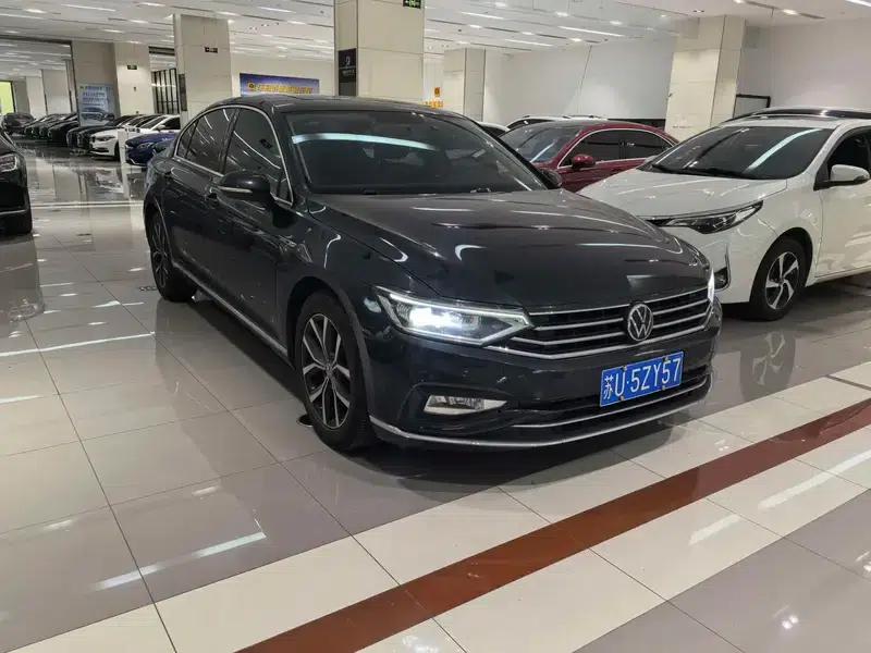 2020 Volkswagen Passat 280TSI DSG Leading Edition — миниатюра 3