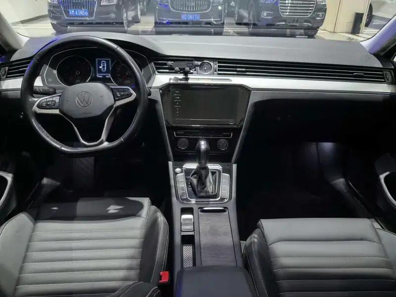 2020 Volkswagen Passat 280TSI DSG Leading Edition — миниатюра 7