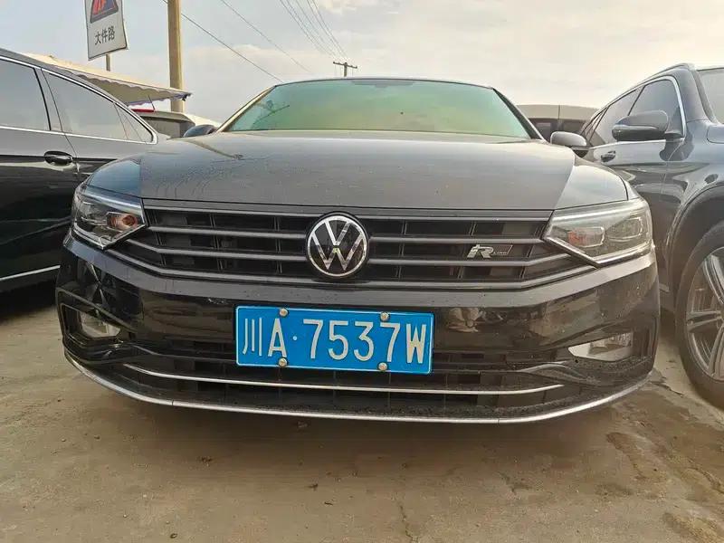 2020 Volkswagen Passat 330TSI DSG Leading Edition — миниатюра 2