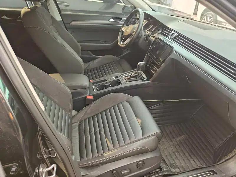 2020 Volkswagen Passat 330TSI DSG Leading Edition — миниатюра 7