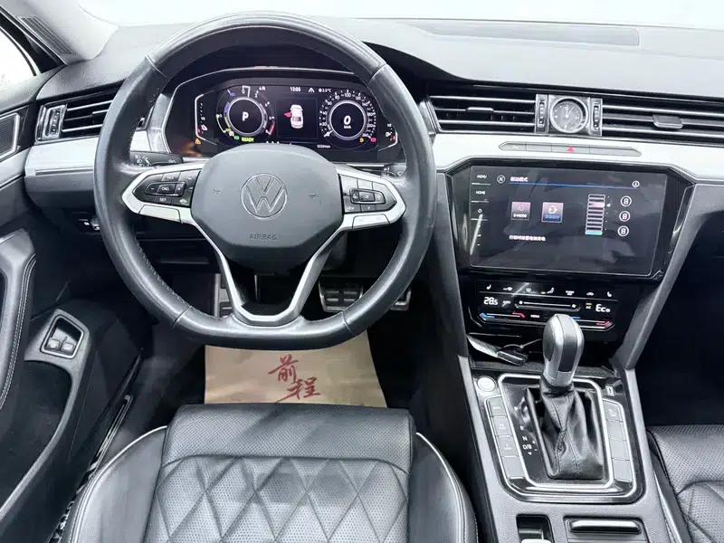 2022 Volkswagen Magotan PHEV Luxury Edition — миниатюра 15