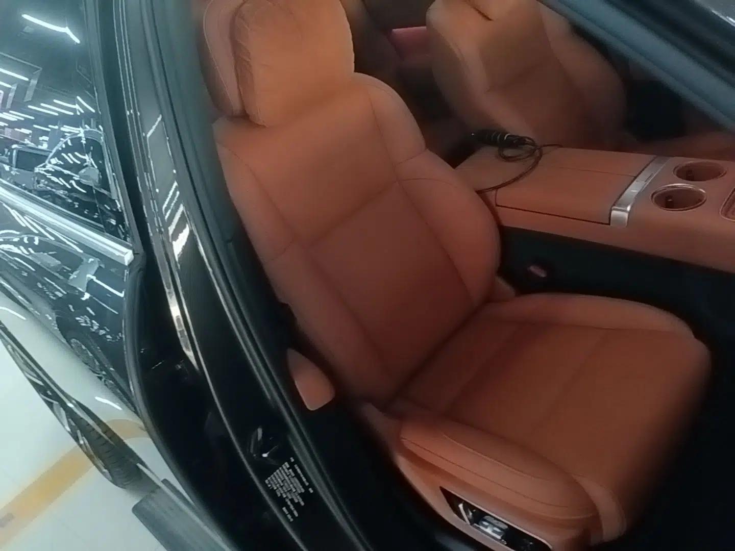 Li Auto L7 2024 Ultra Model — миниатюра 19