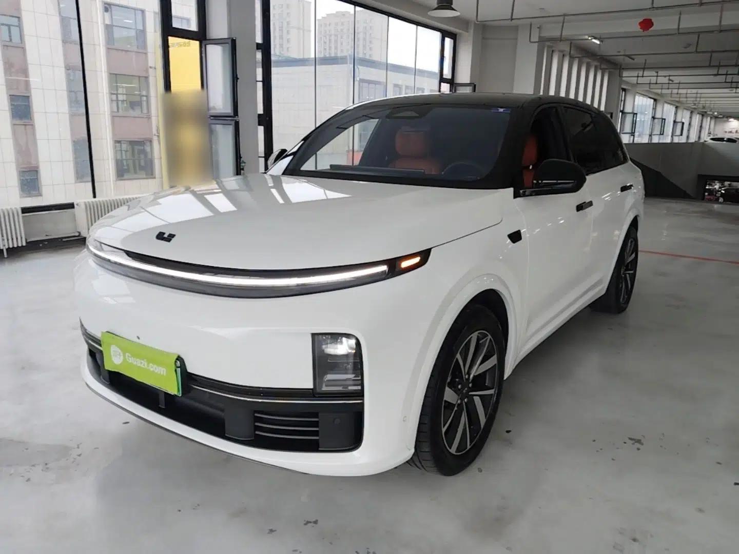 Li Auto L7 2023 Pro Model — миниатюра 1