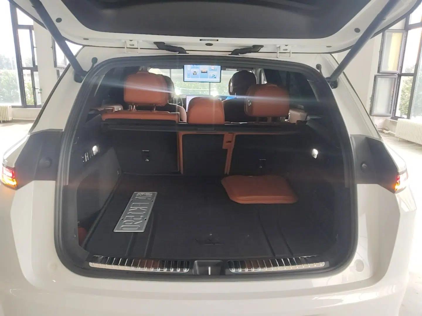 Li Auto L7 2023 Pro Model — миниатюра 22