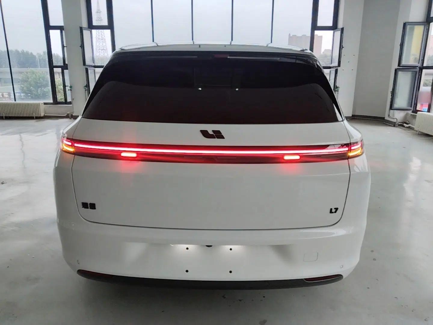 Li Auto L7 2023 Pro Model — миниатюра 5
