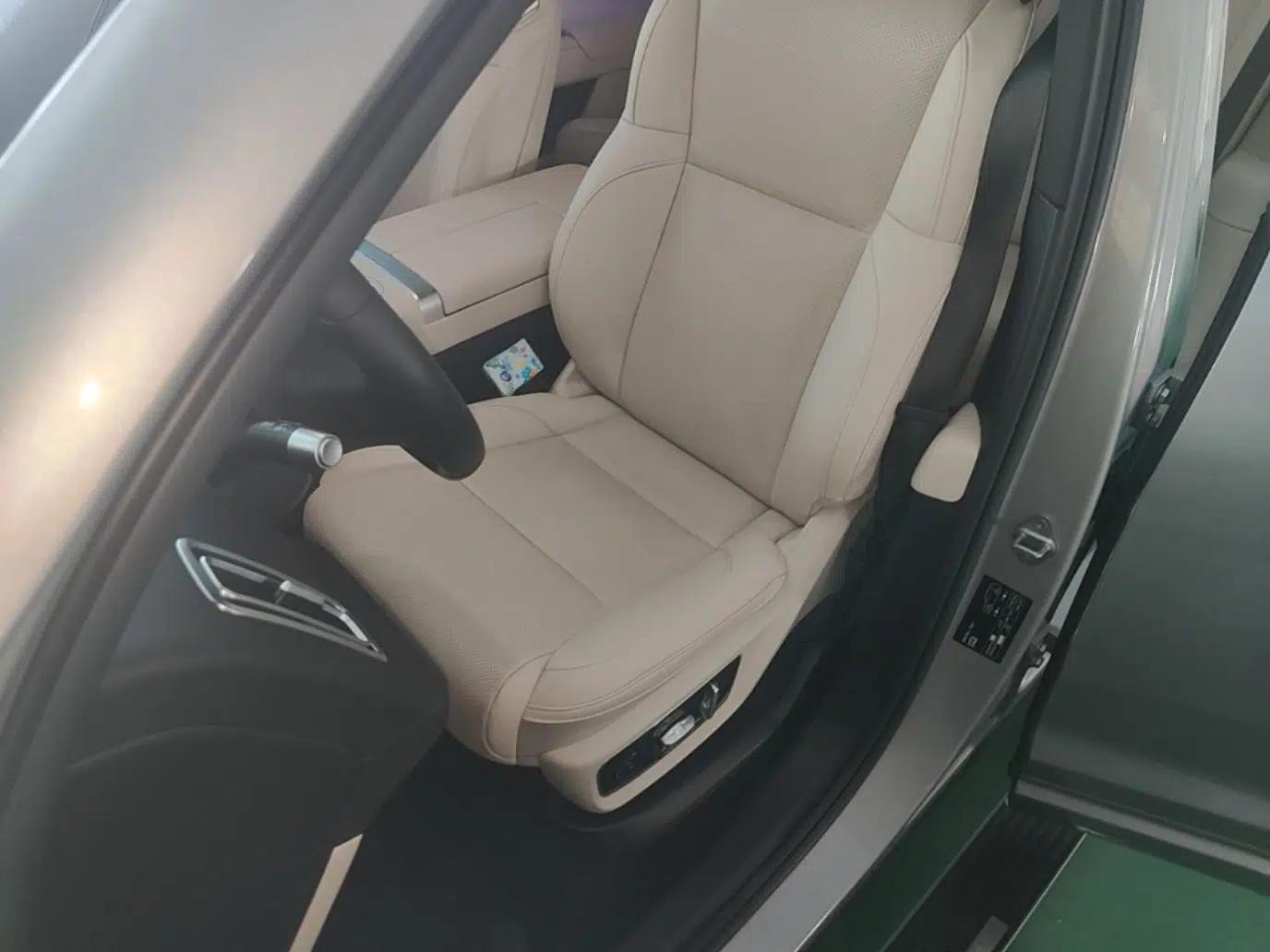 Li Auto L7 2024 Ultra Model — миниатюра 17