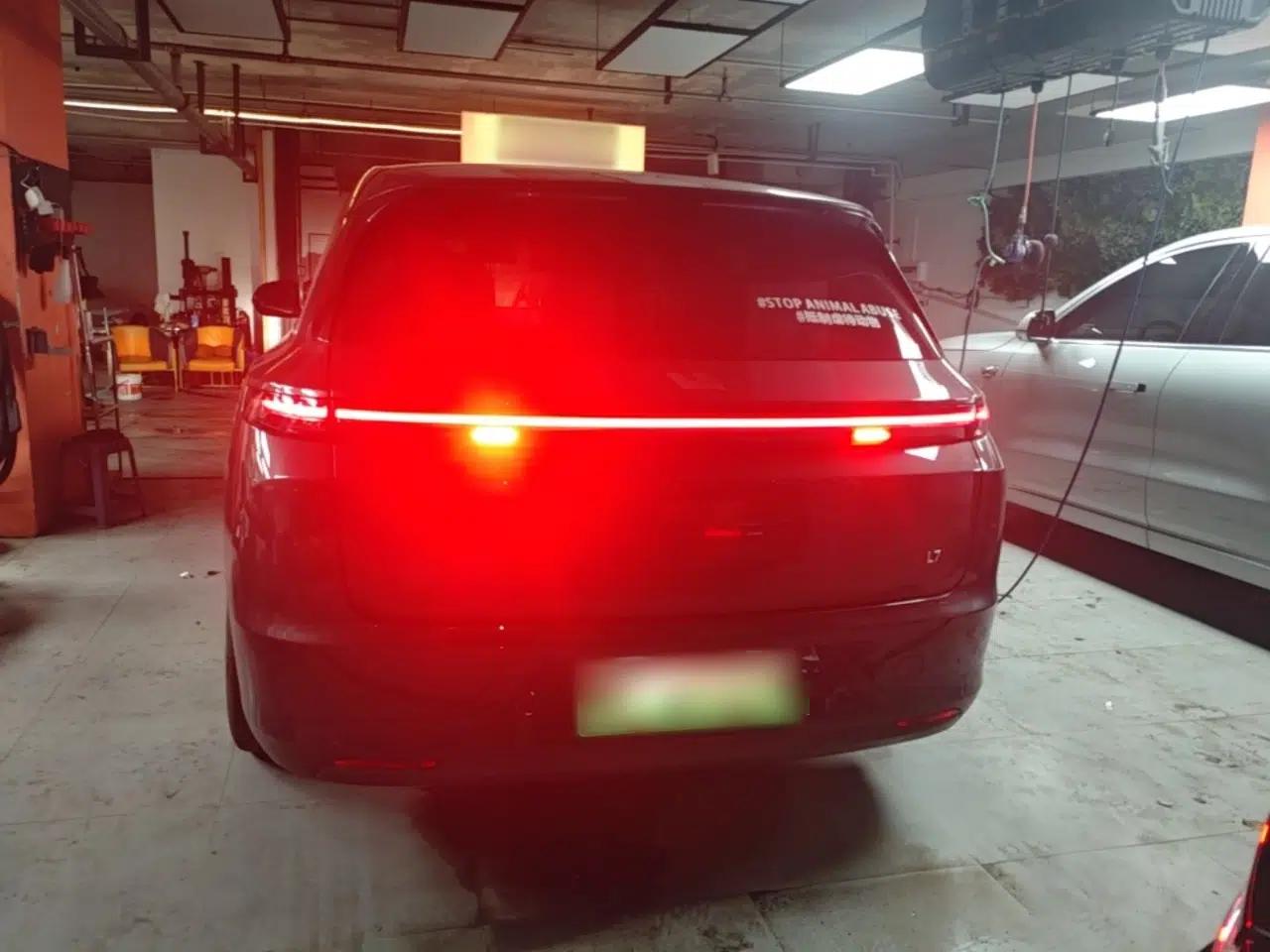 Li Auto L7 2023 Pro Model — миниатюра 5