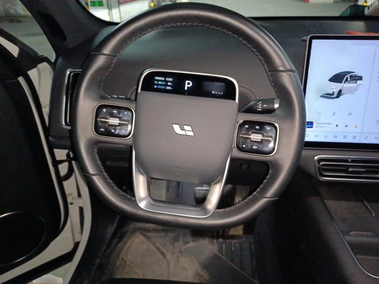 Li Auto L7 2023 Pro Model — миниатюра 10