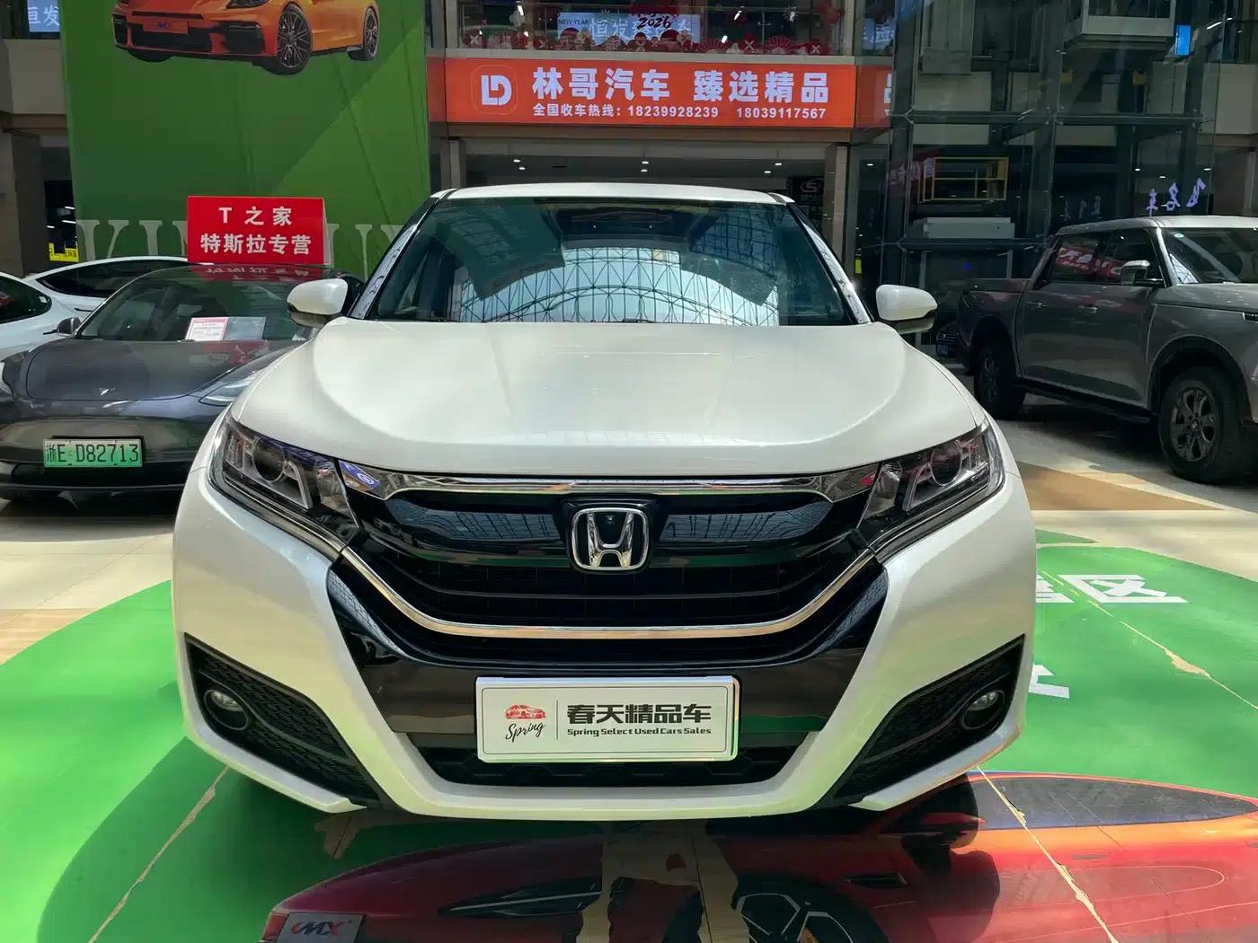 Honda UR-V 2023 370TURBO 2WD Premium Edition — миниатюра 1