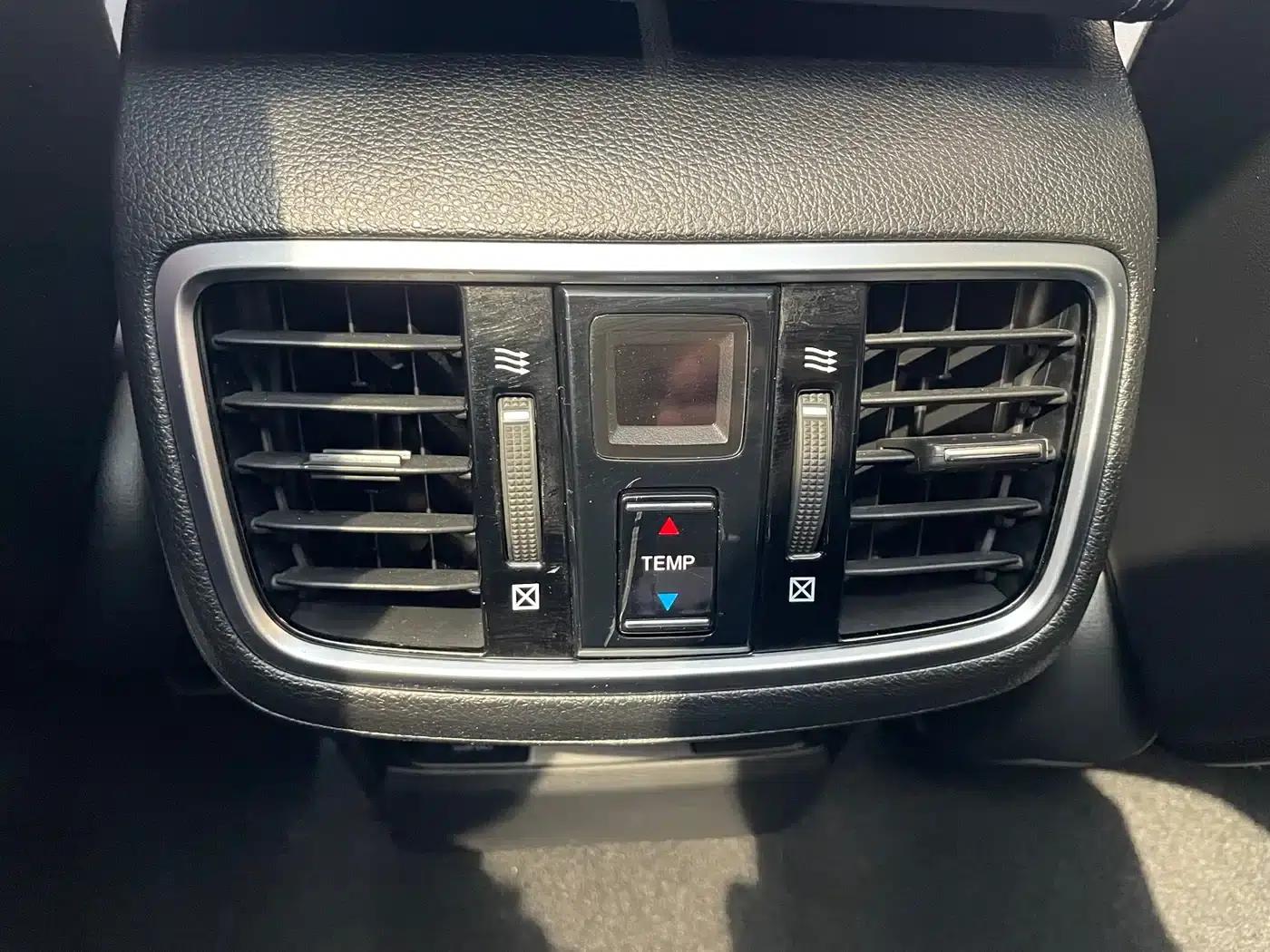 Honda UR-V 2023 370TURBO 2WD Premium Edition — миниатюра 13