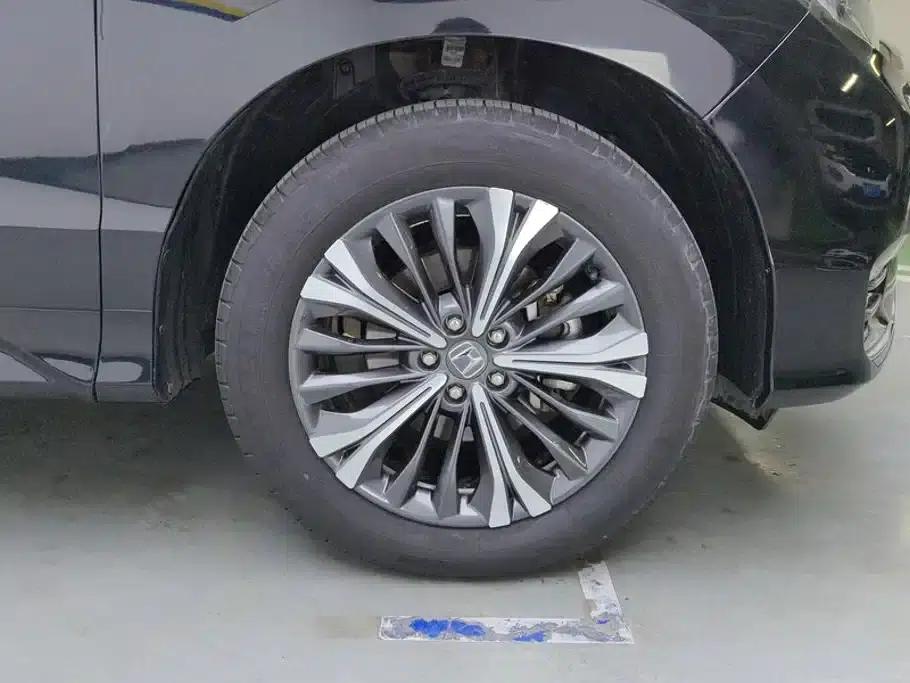 Honda UR-V 2020 370TURBO AWD Premium Edition — миниатюра 6