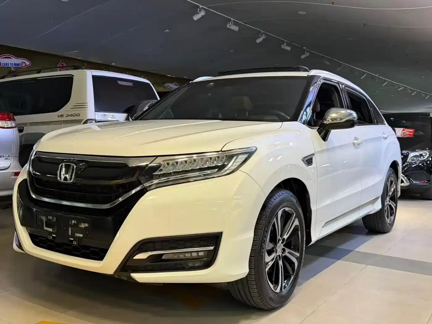 Honda UR-V 2017 370TURBO 4WD Premium Edition (National V Emission Standard) — миниатюра 1
