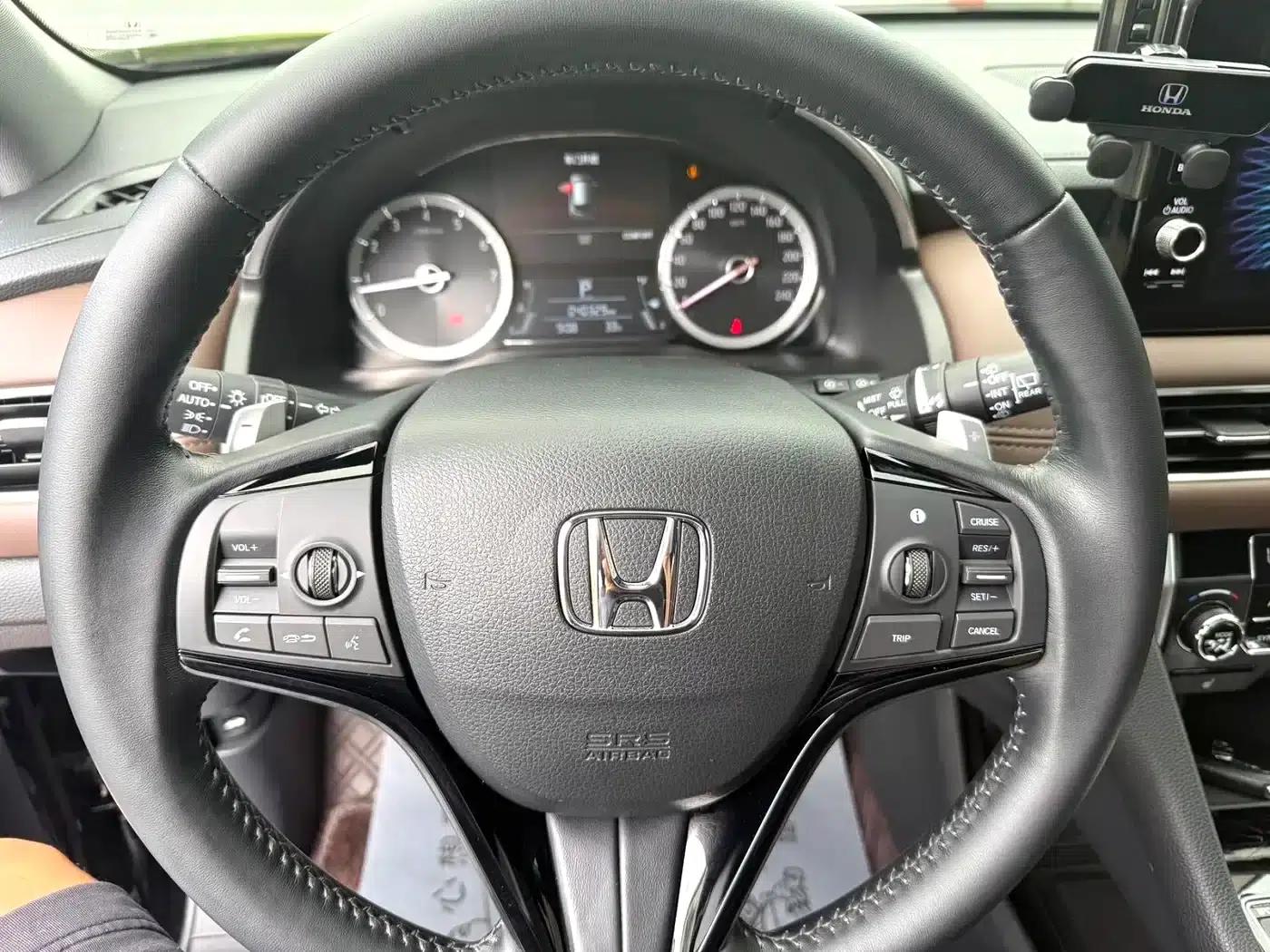 Honda UR-V 2024 370TURBO 2WD Premium Edition — миниатюра 6