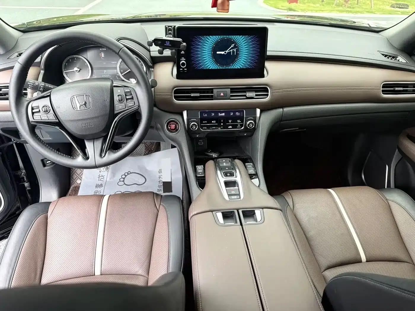 Honda UR-V 2024 370TURBO 2WD Premium Edition — миниатюра 8