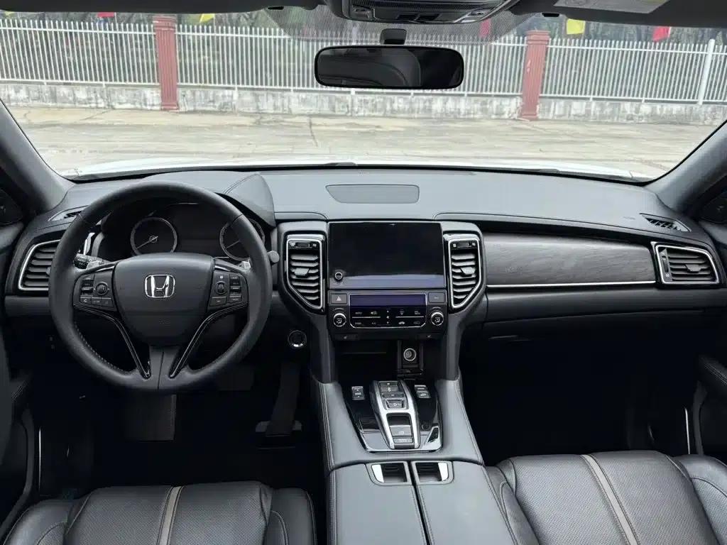 Honda UR-V 2020 370TURBO 2WD Premium Edition — миниатюра 6