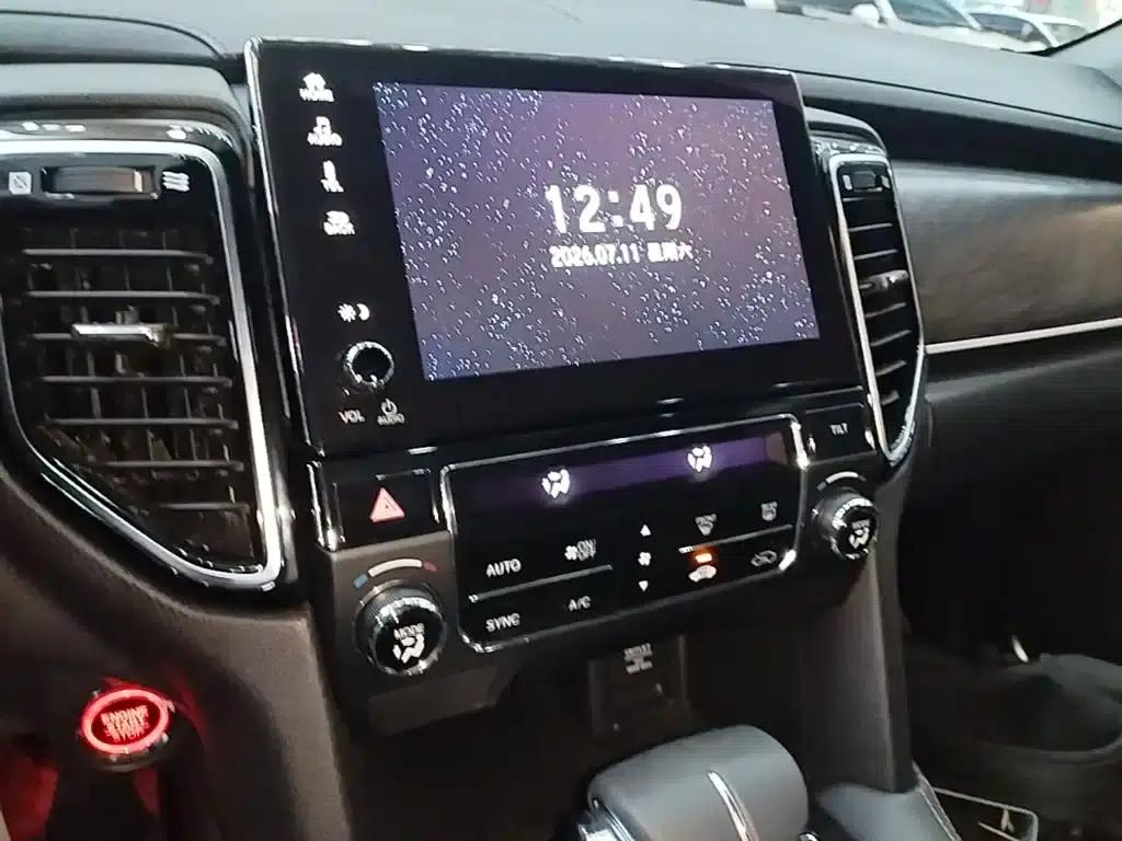 Honda UR-V 2020 240TURBO 2WD Elite Edition — миниатюра 13