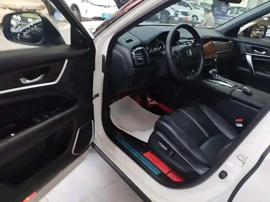 Honda UR-V 2020 240TURBO 2WD Elite Edition — миниатюра 16