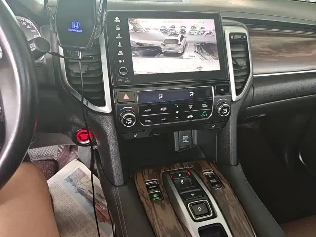 Honda UR-V 2017 370TURBO 4WD Premium Edition (National V Emission Standard) — миниатюра 13