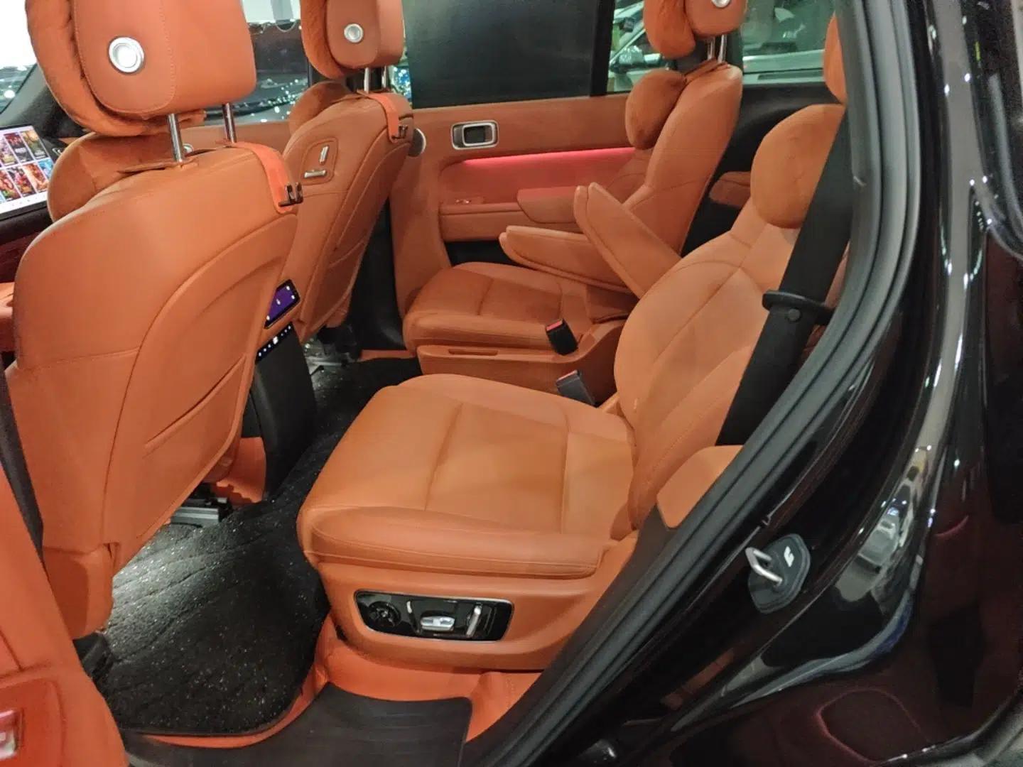 Li Auto L8 2024 Max — миниатюра 20