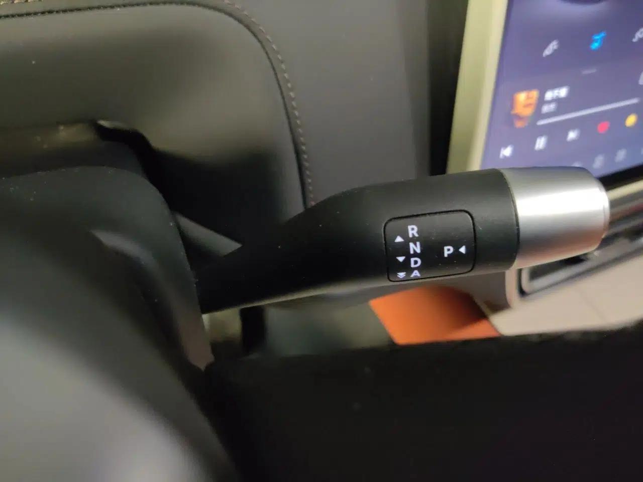 Li Auto L8 2023 Air model — миниатюра 13