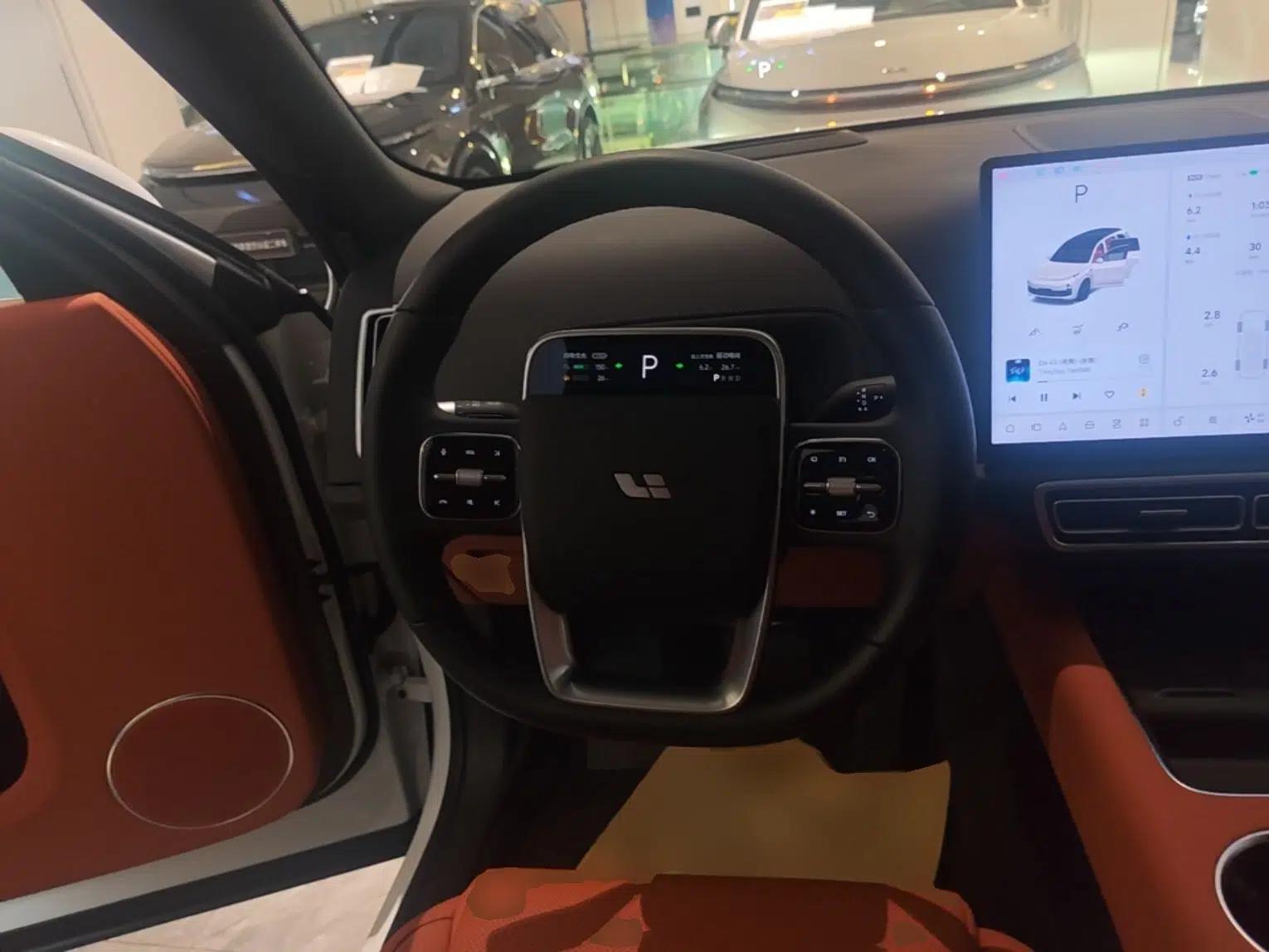 Li Auto L8 2025 Ultra Smart Refreshed Edition — миниатюра 13
