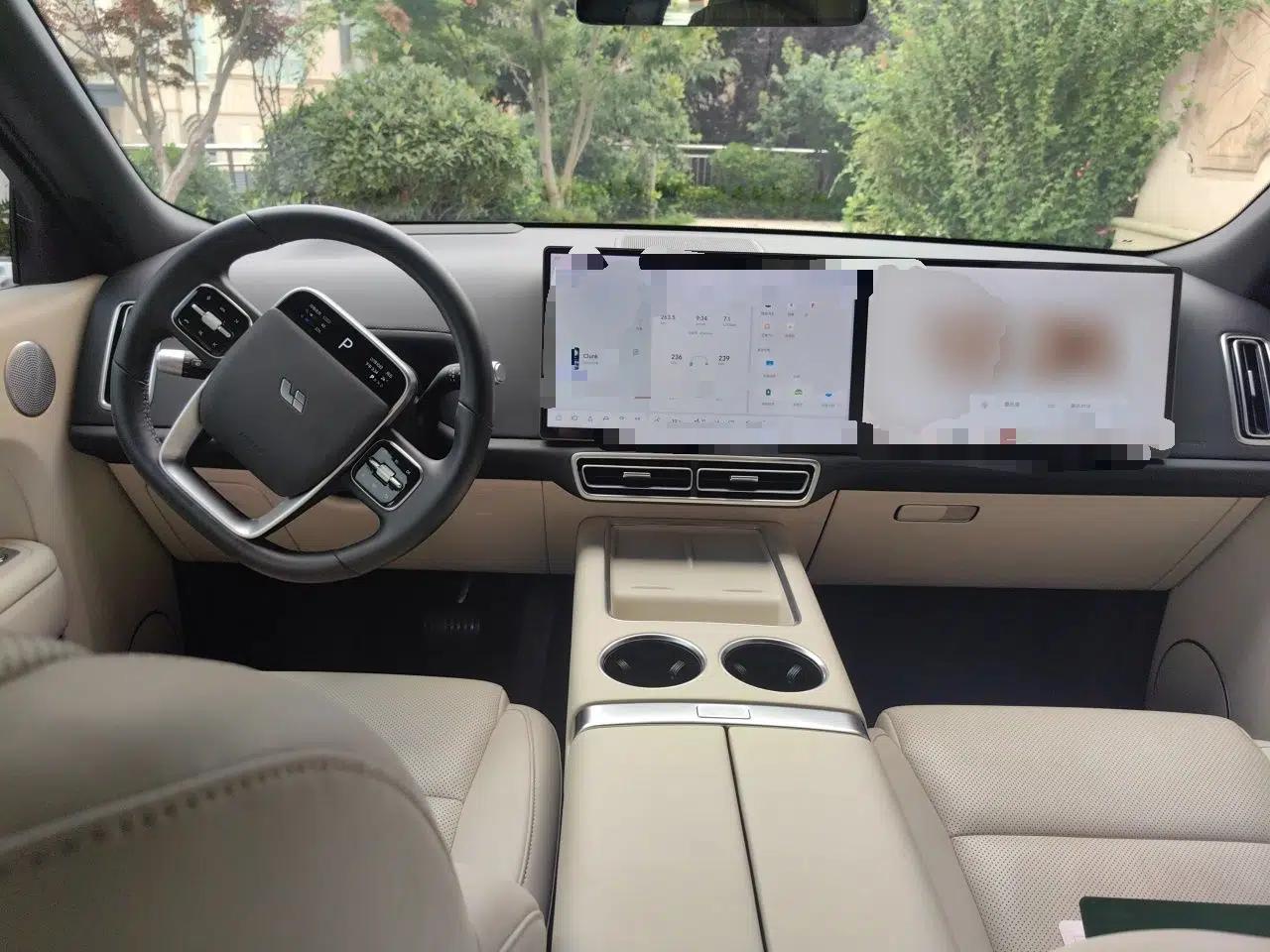 Li Auto L8 2023 Air model — миниатюра 9
