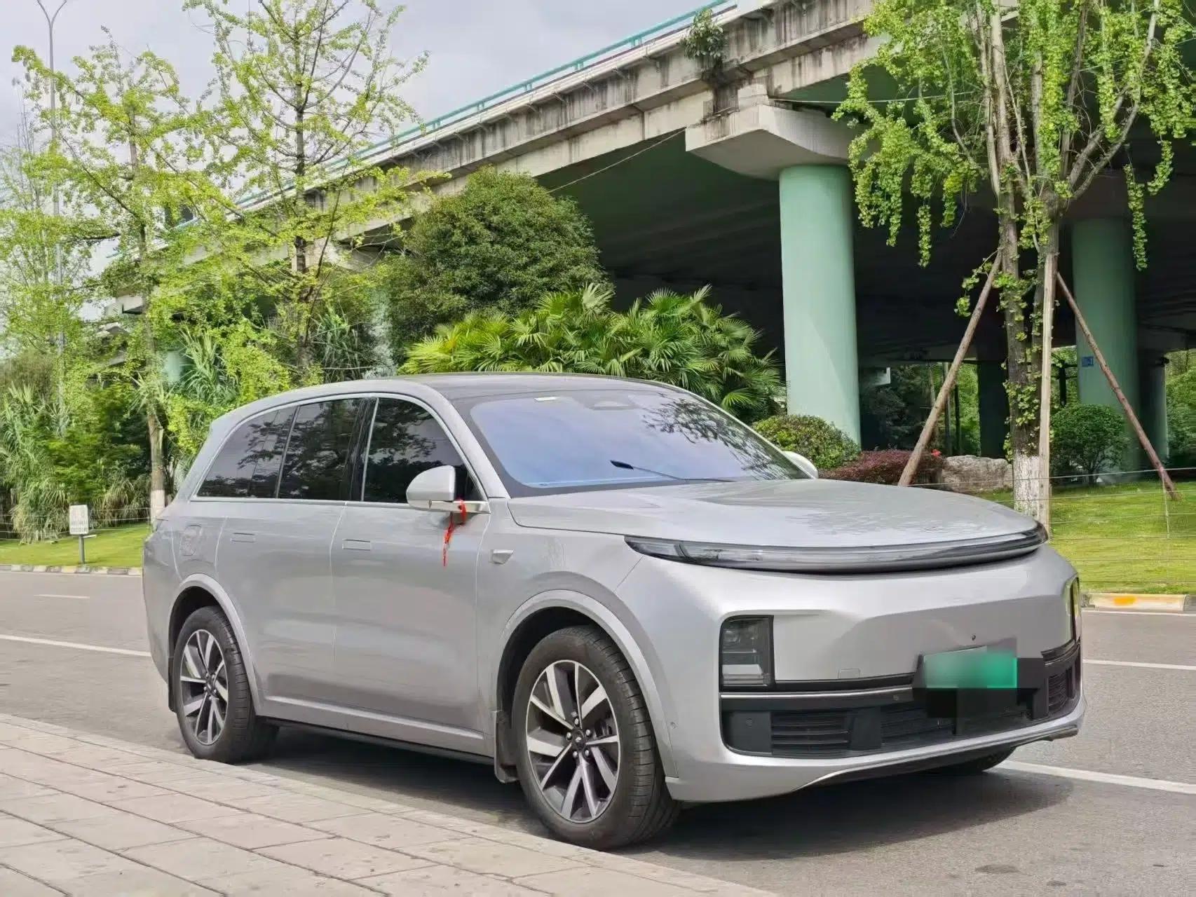 Li Auto L8 2023 Air model — миниатюра 3
