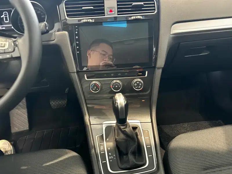 2018 Golf 230TSI Automatic Comfort — миниатюра 10