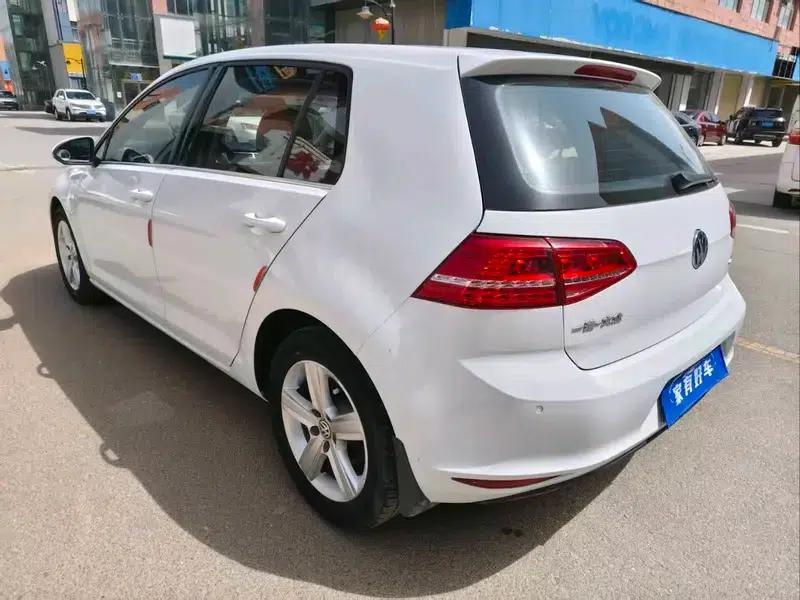 2014 Golf 1.6L Automatic Comfort — миниатюра 4