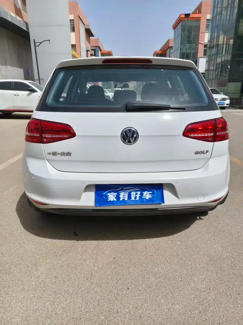 2014 Golf 1.6L Automatic Comfort — миниатюра 5