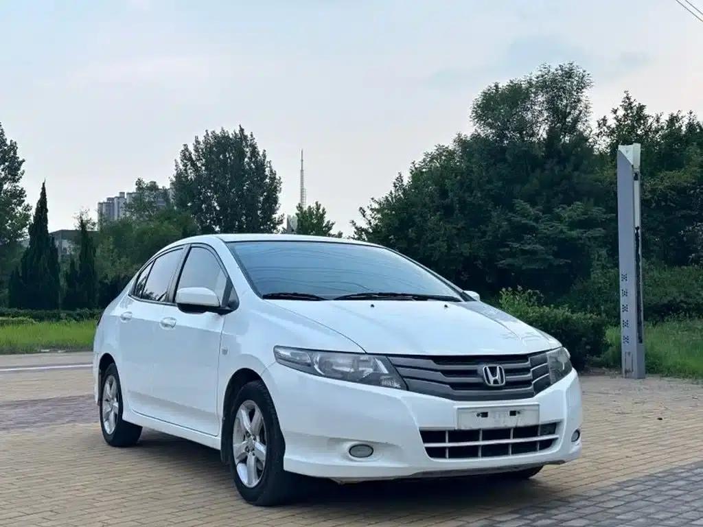 Honda City Classic 2008 1.5L Automatic Elite Edition — миниатюра 3