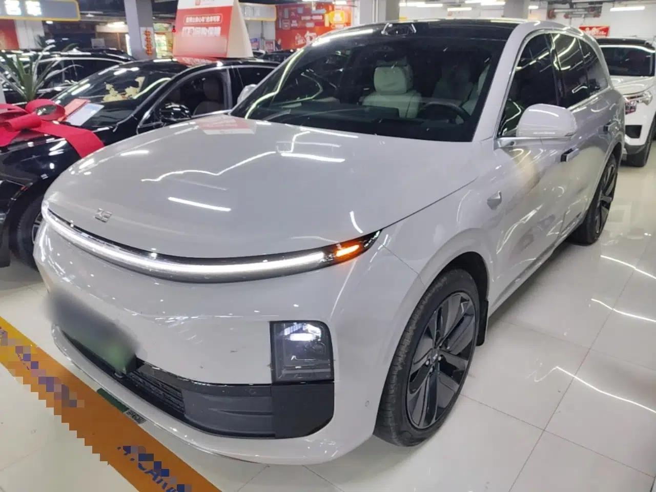 Li Auto L6 2024 Max — миниатюра 1