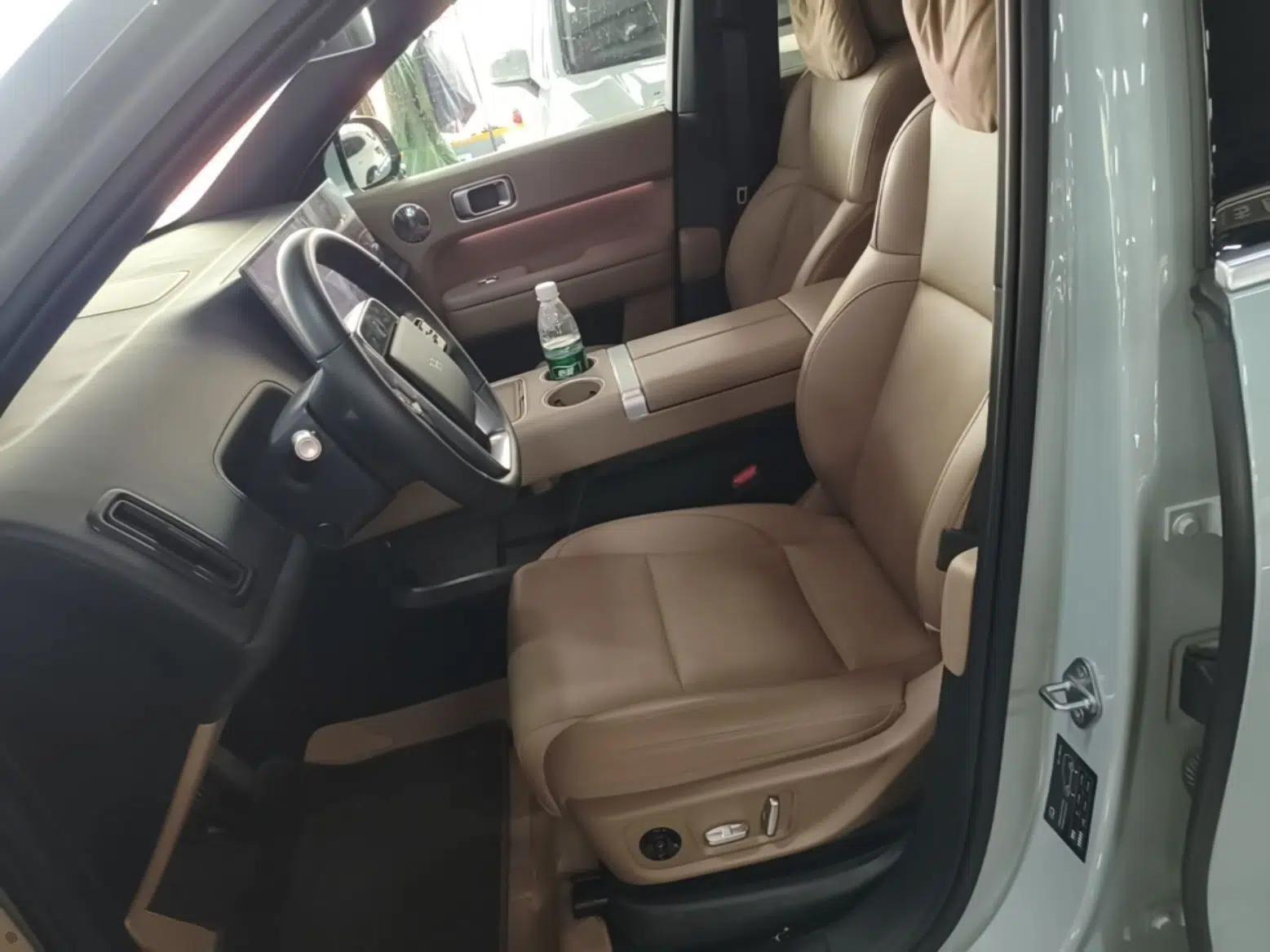 Li Auto L6 2025 Max Smart Refresh Edition — миниатюра 22