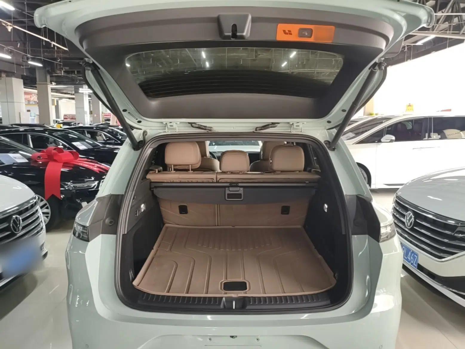 Li Auto L6 2025 Max Smart Refresh Edition — миниатюра 27