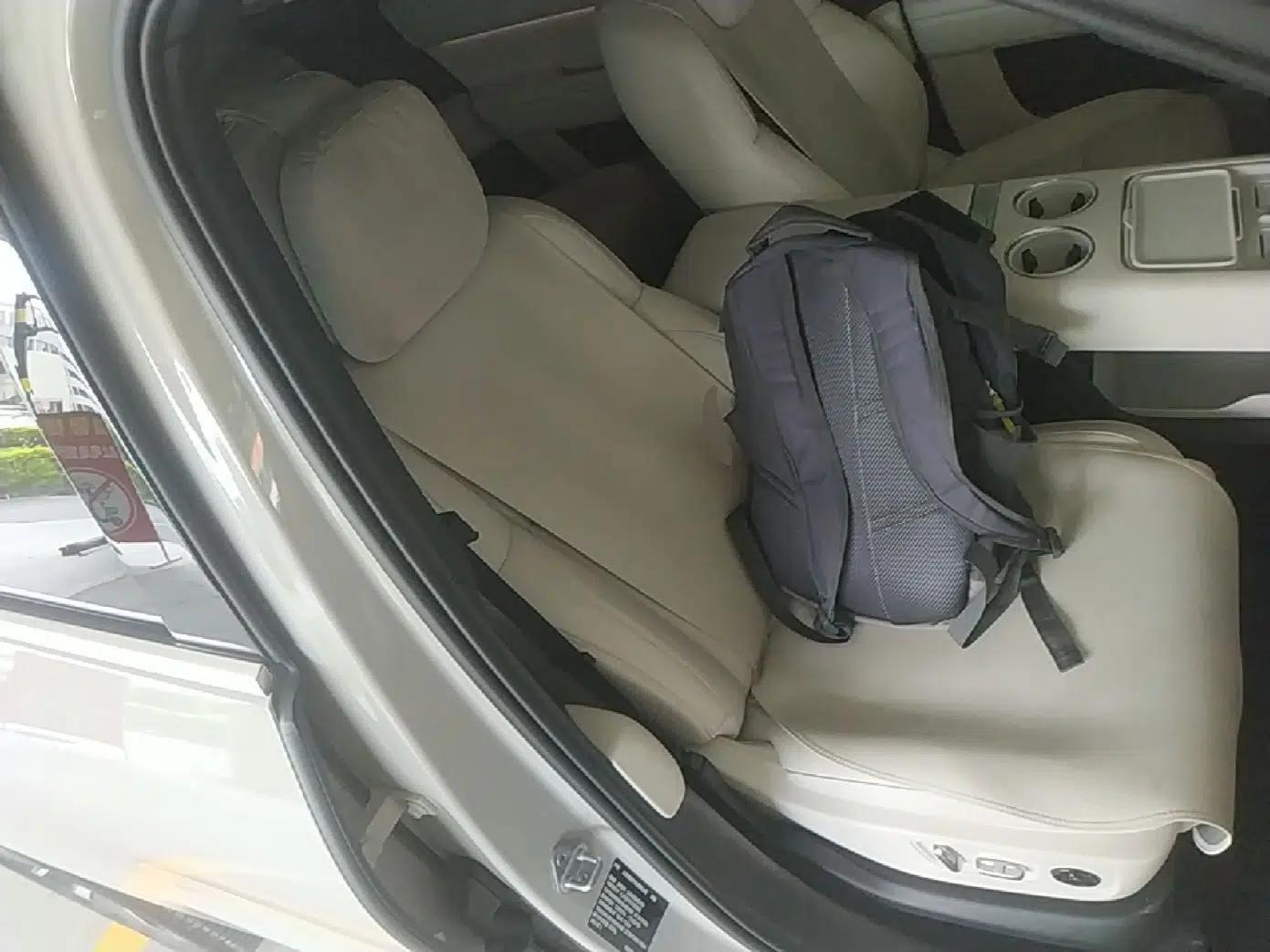 Li Auto L6 2024 Max — миниатюра 19