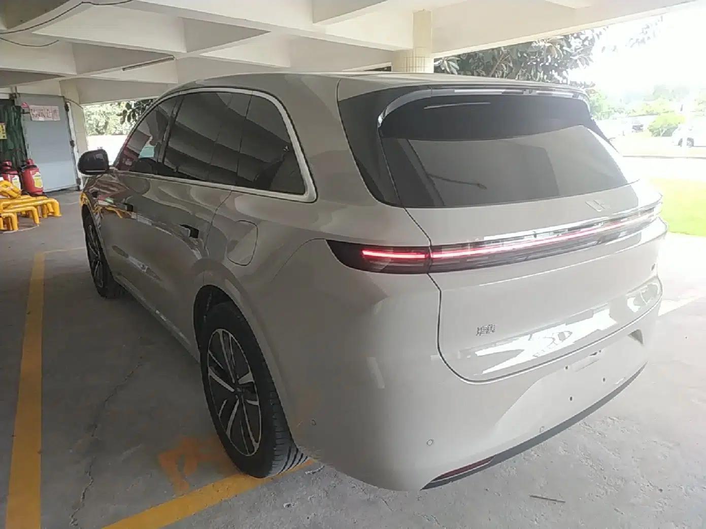 Li Auto L6 2024 Max — миниатюра 4